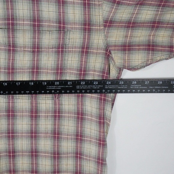 Vintage Woolrich Mens Plaid Button Up Size Large Short Sleeve Red Green - Picture 10 of 12